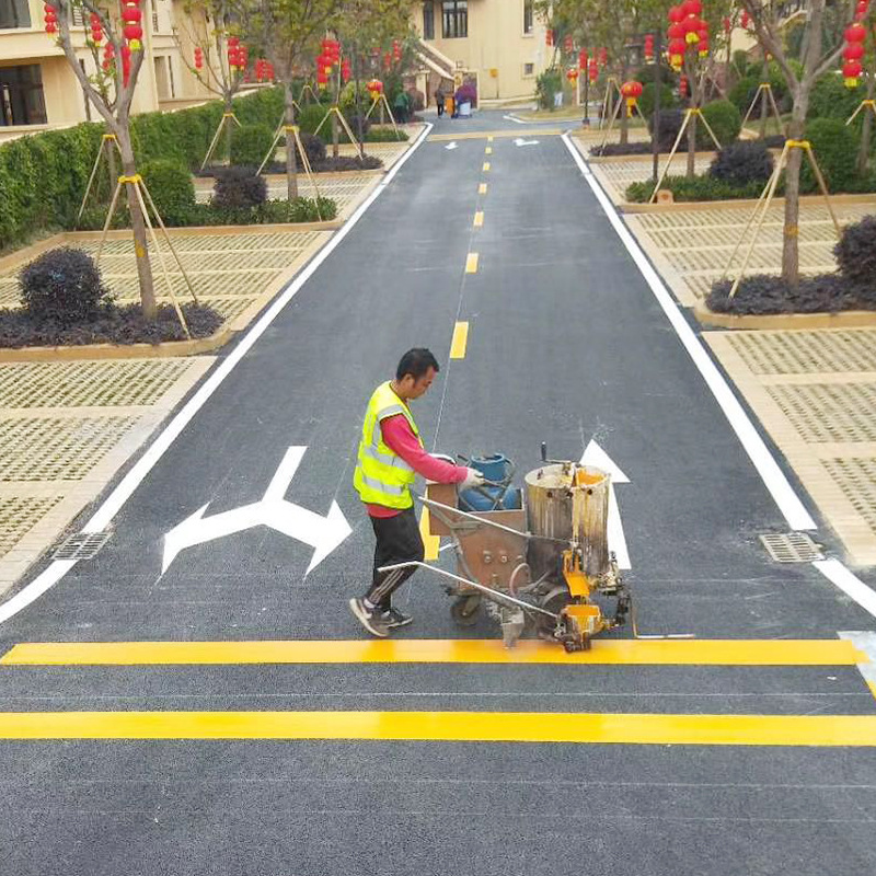 工廠道路標(biāo)線瀝青工程 鄉(xiāng)村公路熱熔劃線 施工高速村鎮(zhèn)路車位劃線