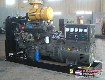 出租靜音發(fā)電車,天津發(fā)電機(jī)出租【路中吉】